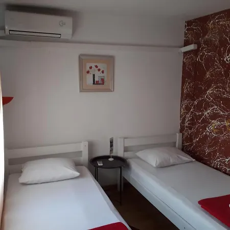 Miran Hostel