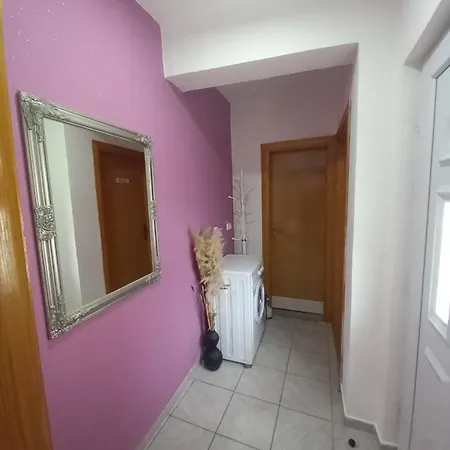 אכסניה Miran *