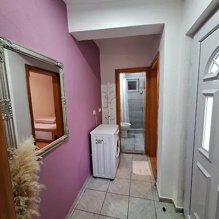 אכסניה Miran מוסטר