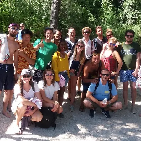 אכסניה Miran *